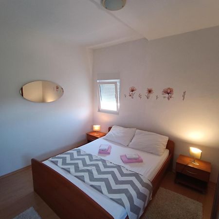 Apartman Lea Sukošan Εξωτερικό φωτογραφία