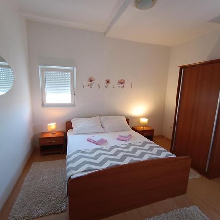 Apartman Lea Sukošan Εξωτερικό φωτογραφία